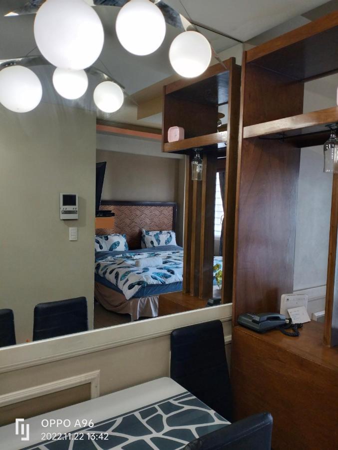 Pasay Condotel Near Resorts World & Airport エクステリア 写真